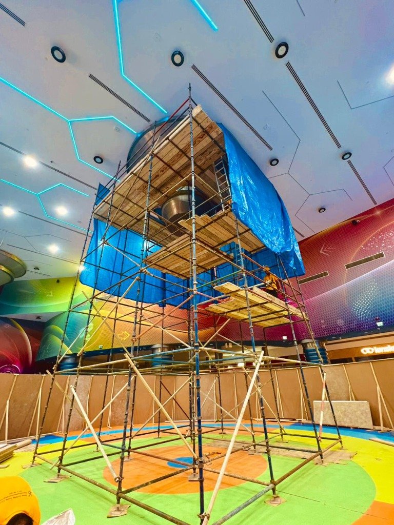 Indoor Mall Scaffolding